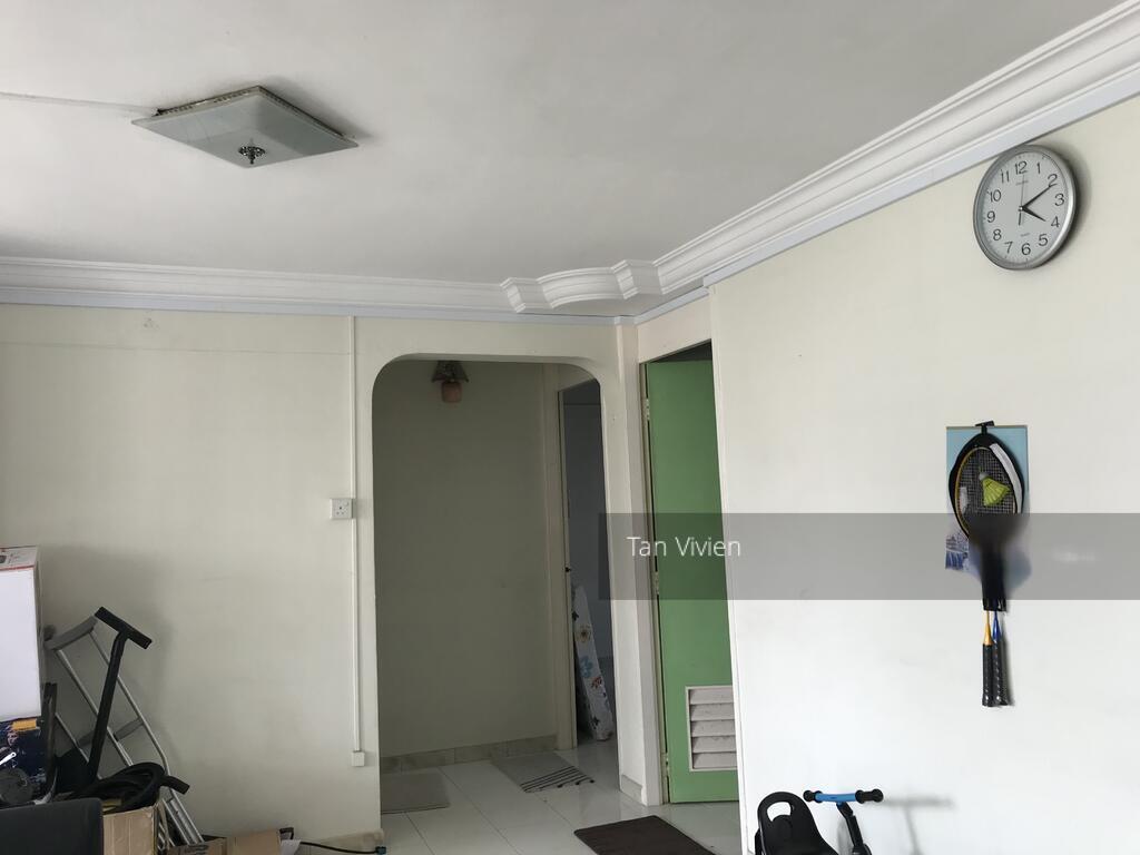 Yishun Street 61 thumbnail photo